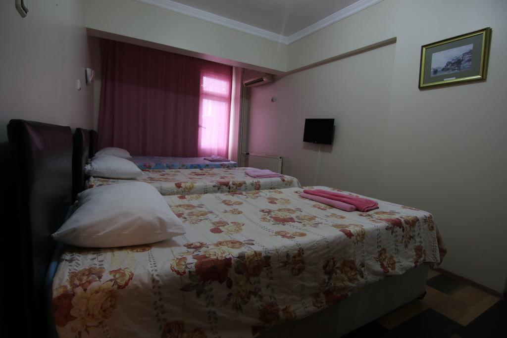 Istanbul Hotel Corlu Çorlu Quarto foto
